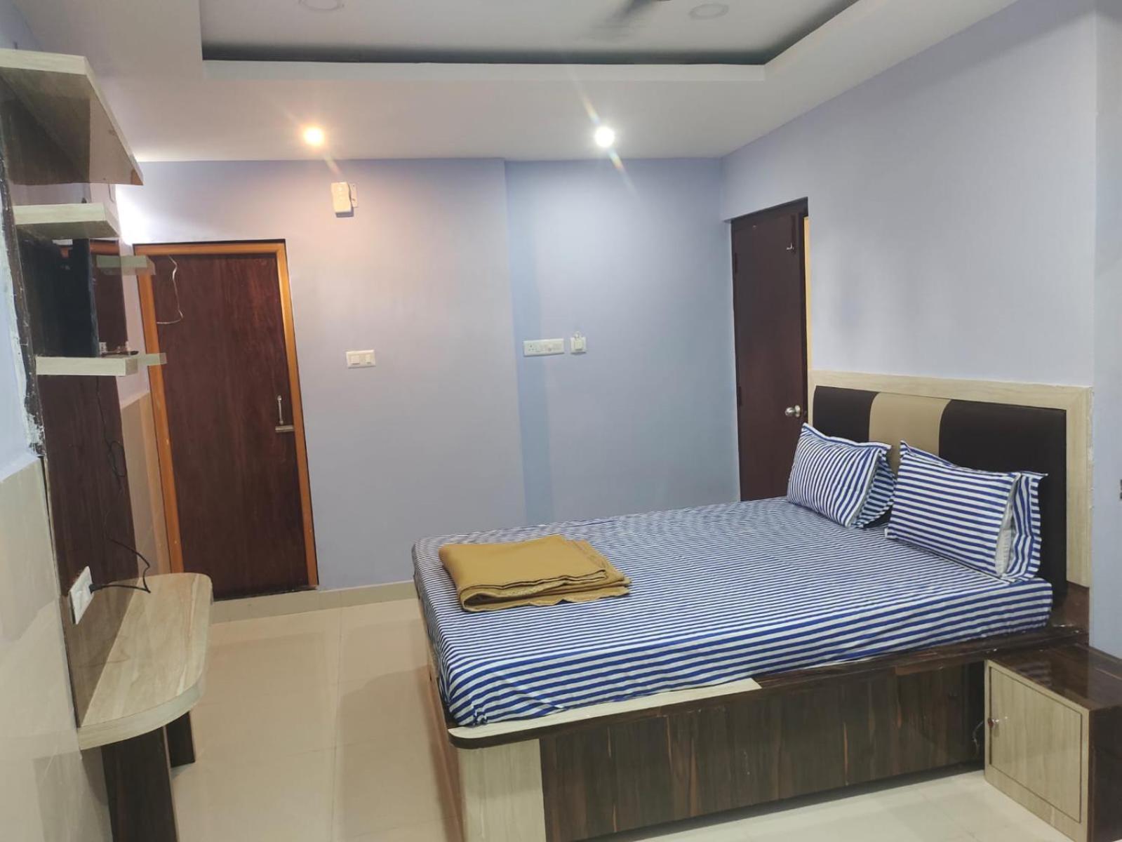 Goroomgo Hotel Tara Lodge Grand Road Near Temple - Best Selling Puri Exterior photo